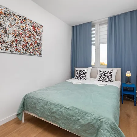 Miedzynarodowa 68b By Homeprime Warszawa